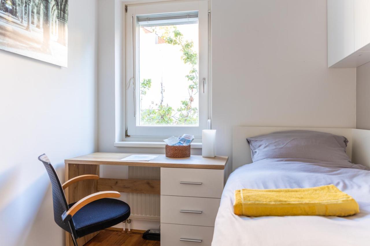 Town House Near Metro & Vienna City Center Luaran gambar